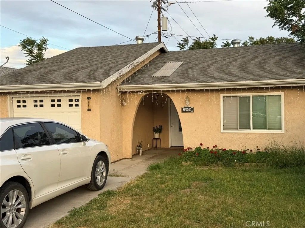Photo of 33070 Lorimer St, Lake Elsinore, CA 92530 (MLS # SW26078003)