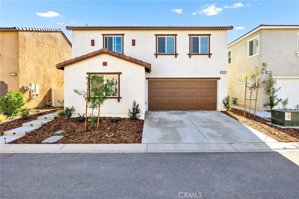 1489 Goldenbrush Way