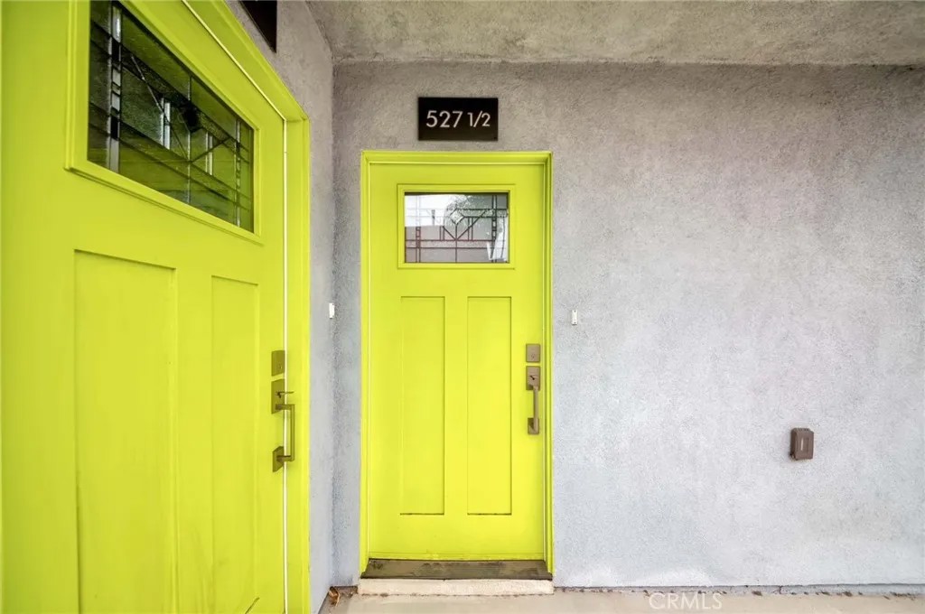 531 W 80th Street