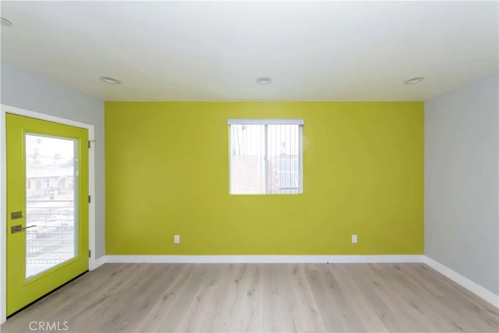 531 W 80th Street