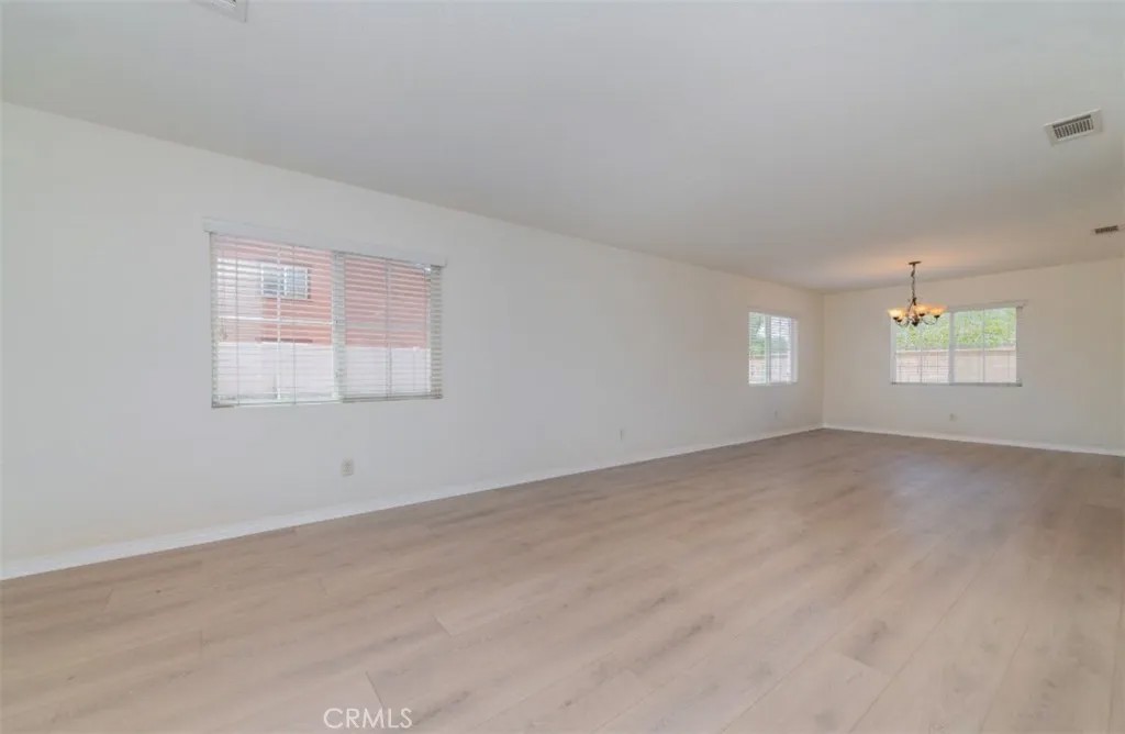 2454 Forest Grove
