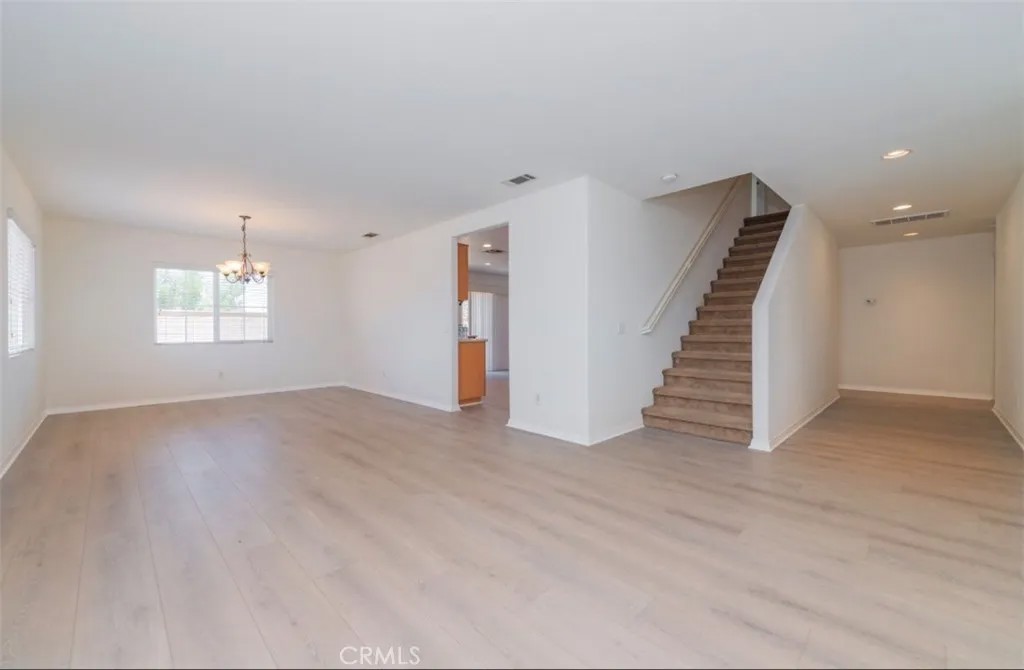 2454 Forest Grove