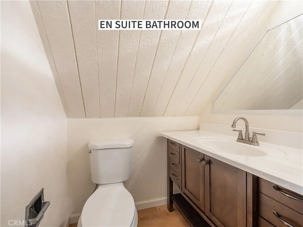 200 E Country Club
