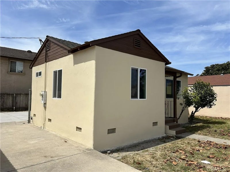 406 E. Fesler