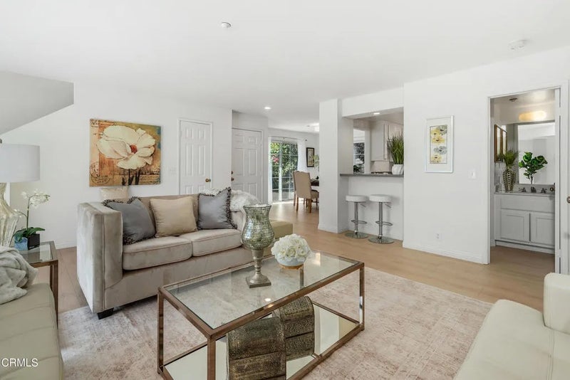 1033 W Duarte Road A