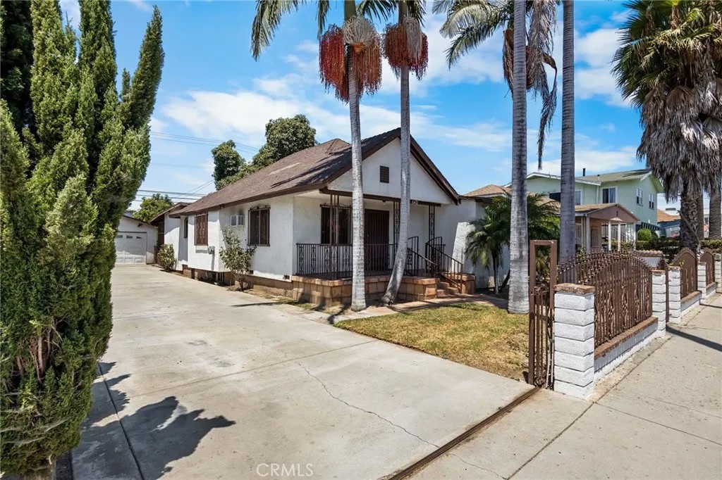 6421 Converse Avenue