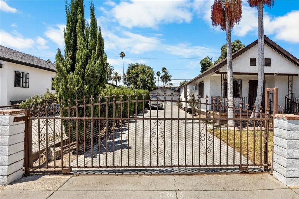 6421 Converse Avenue