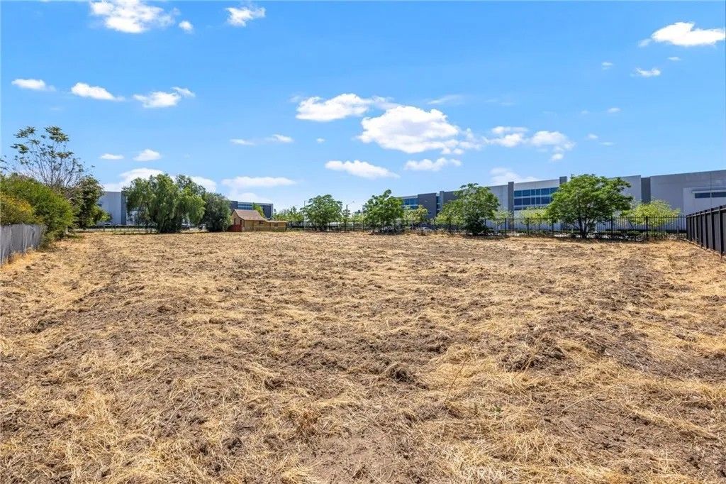 Photo of 0 Waterman, San Bernardino, CA 92408 (MLS # IV26093105)