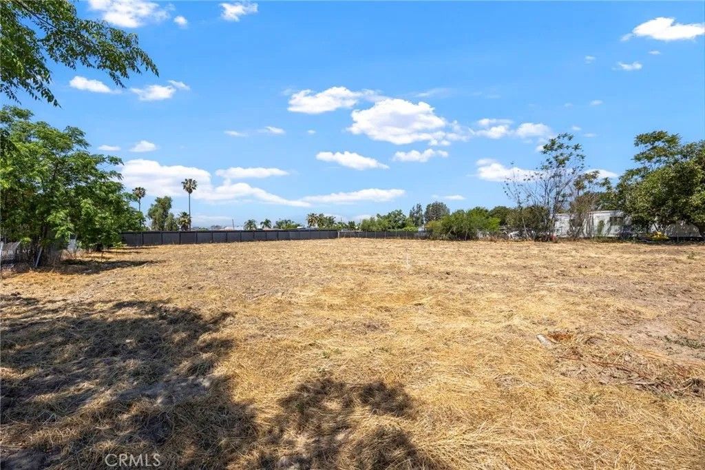 Photo of 0 Waterman, San Bernardino, CA 92408 (MLS # IV26093105)