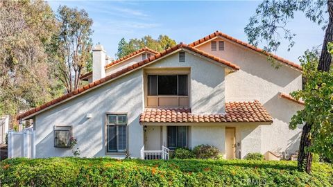 Tiny photo for 23064 Paseo De Terrado #4, Diamond Bar, CA 91765 (MLS # CV25251821)