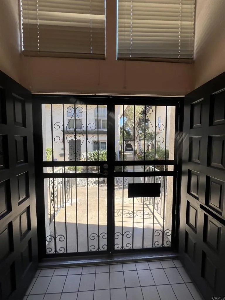 4241 Loma Riviera Lane