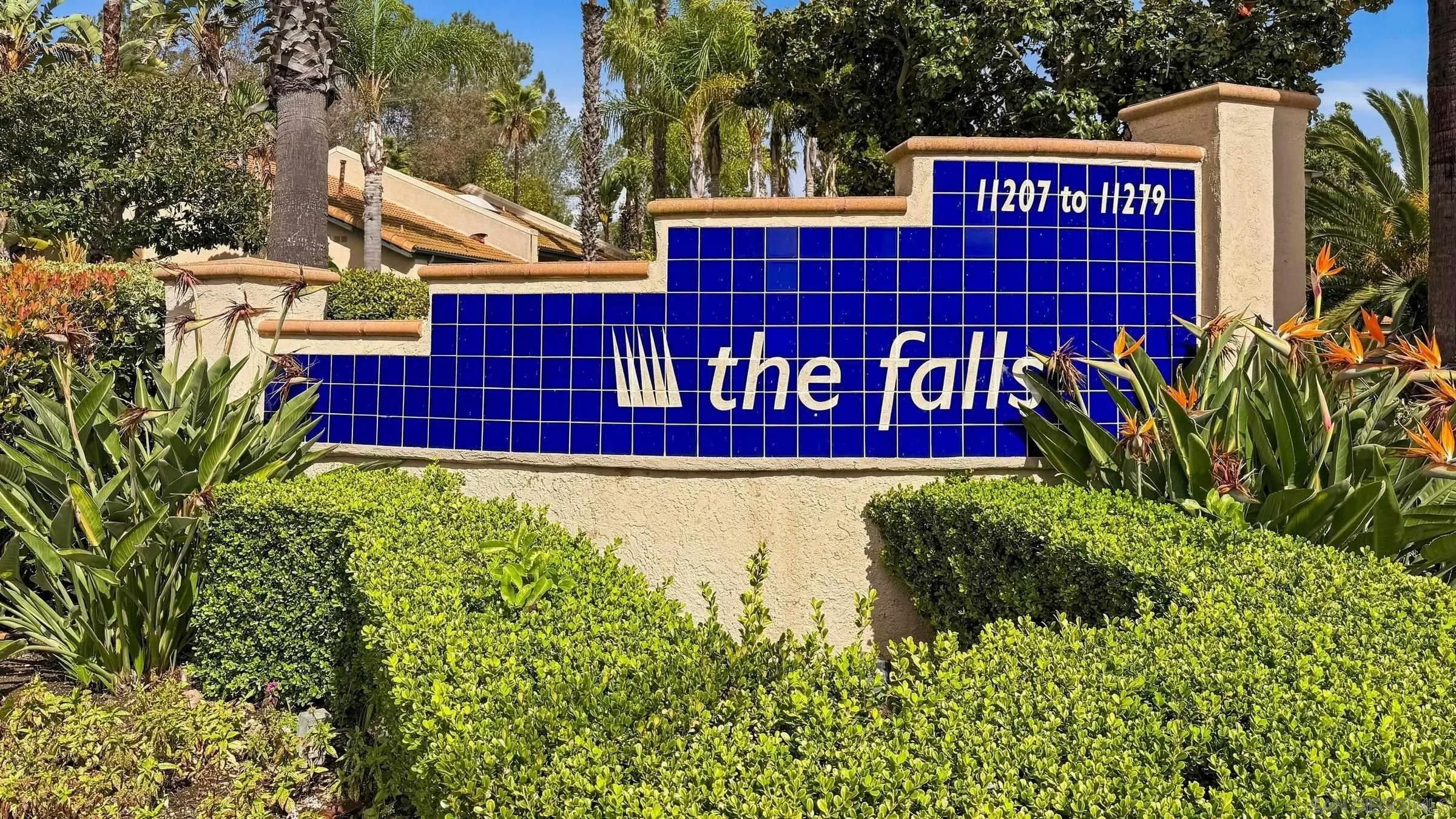 11219 Avenida De Los Lobos E