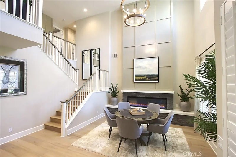 39789 Larkspur