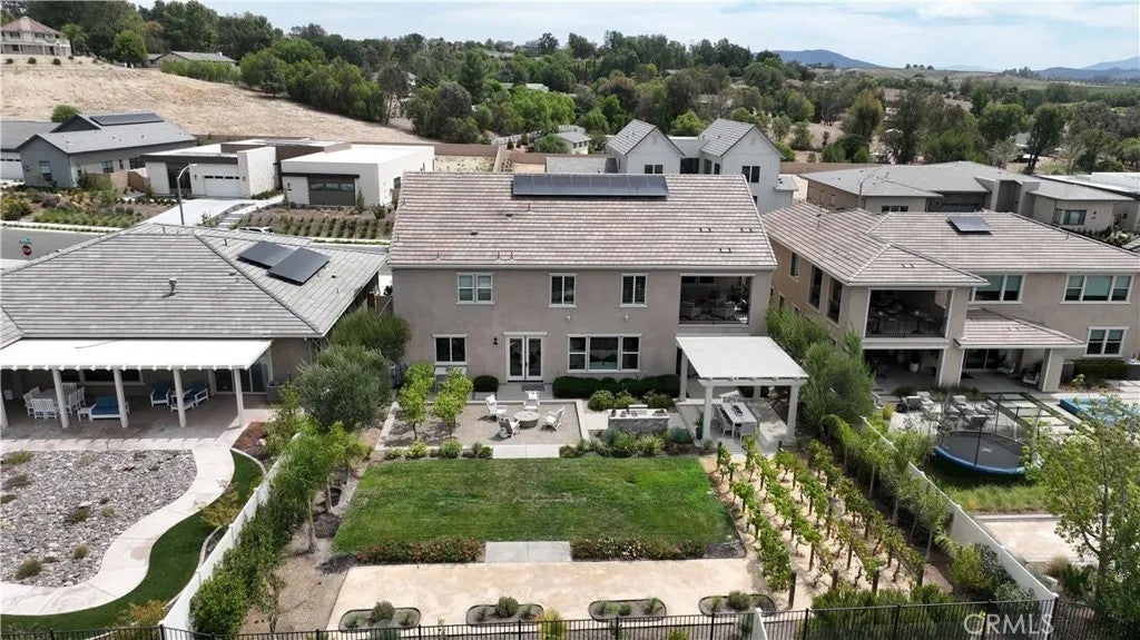 39789 Larkspur