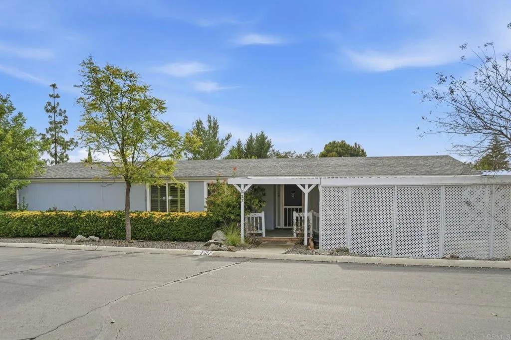 18218 Paradise Mountain Road 127