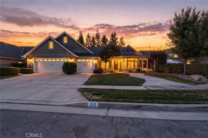 210 N Denton Court