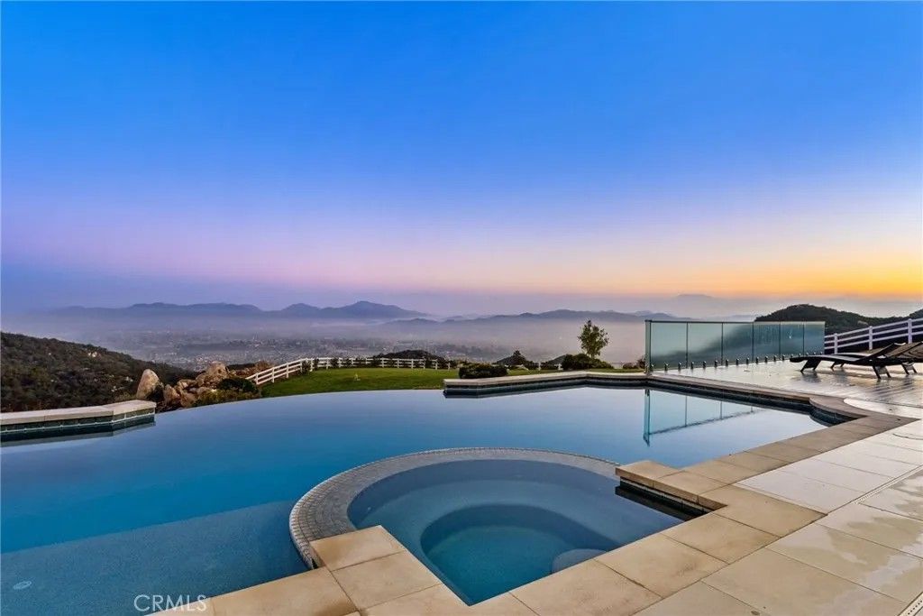 Photo of 37730 Via Baya, Murrieta, CA 92562 (MLS # OC26015017)