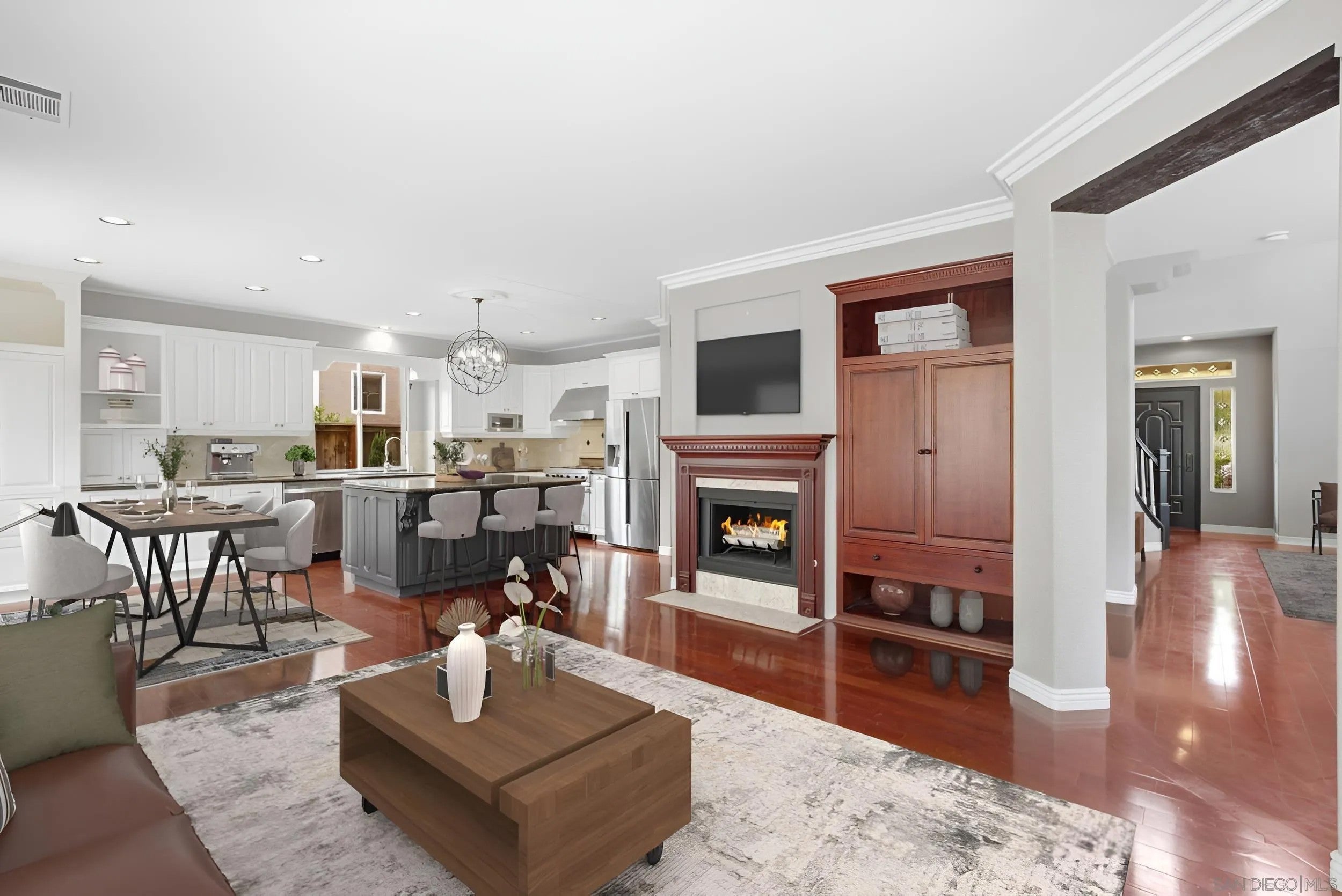 4168 Calle Isabelino