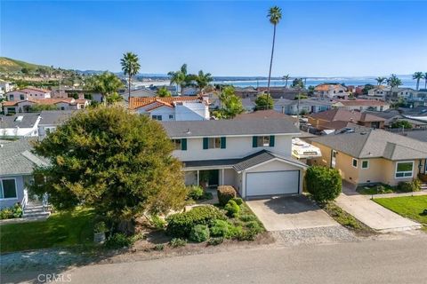 Photo of 229 Pier Avenue, Pismo Beach, CA 93449 (MLS # SC25268932)