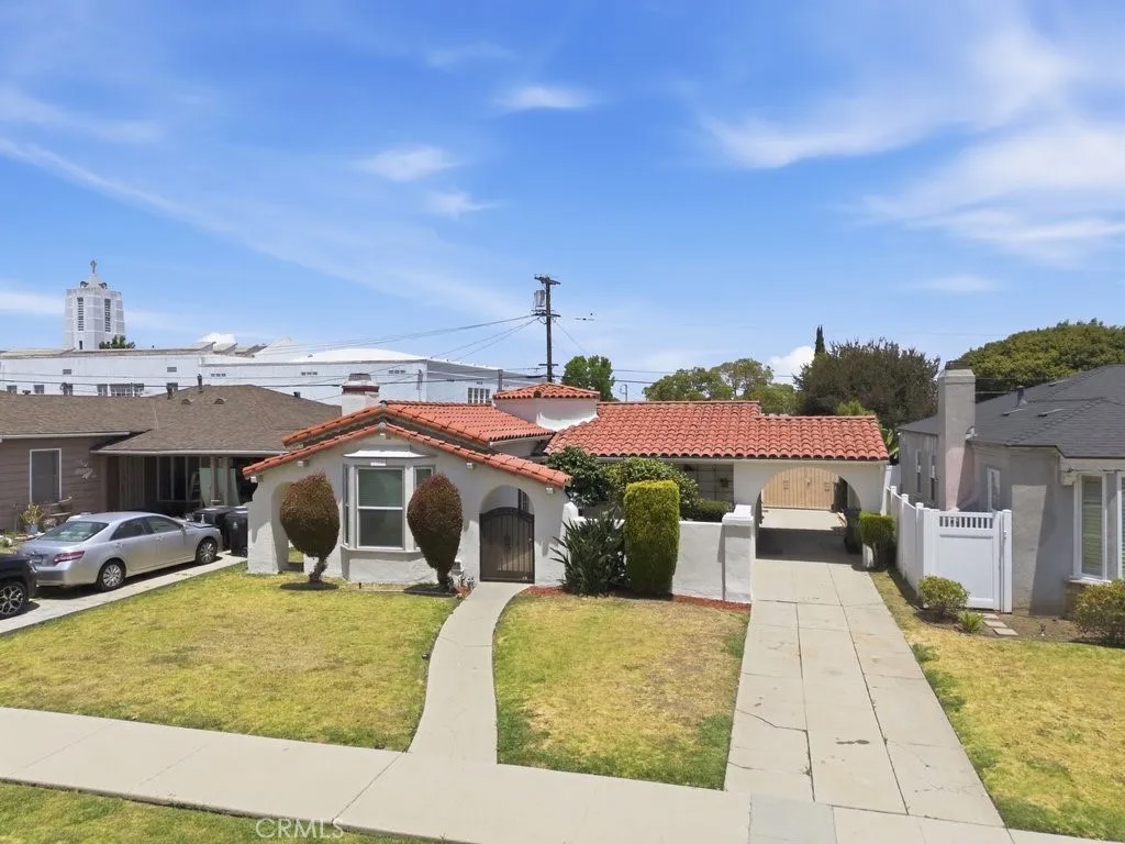 3127 W 79th Street