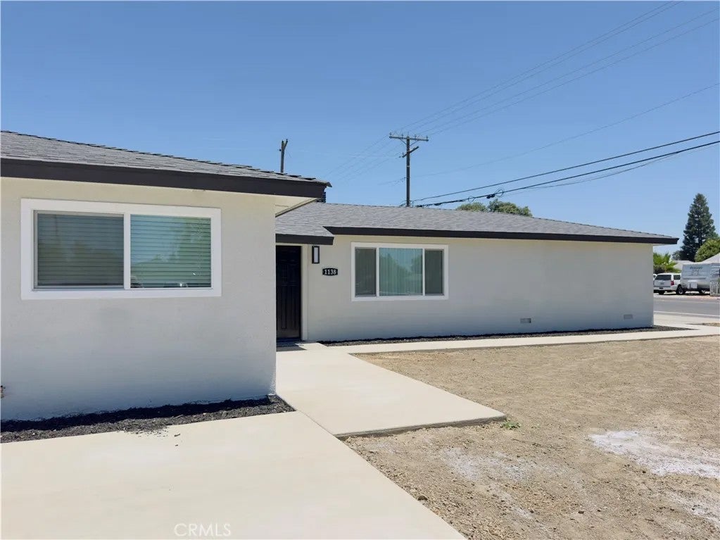 1138 Valley Street