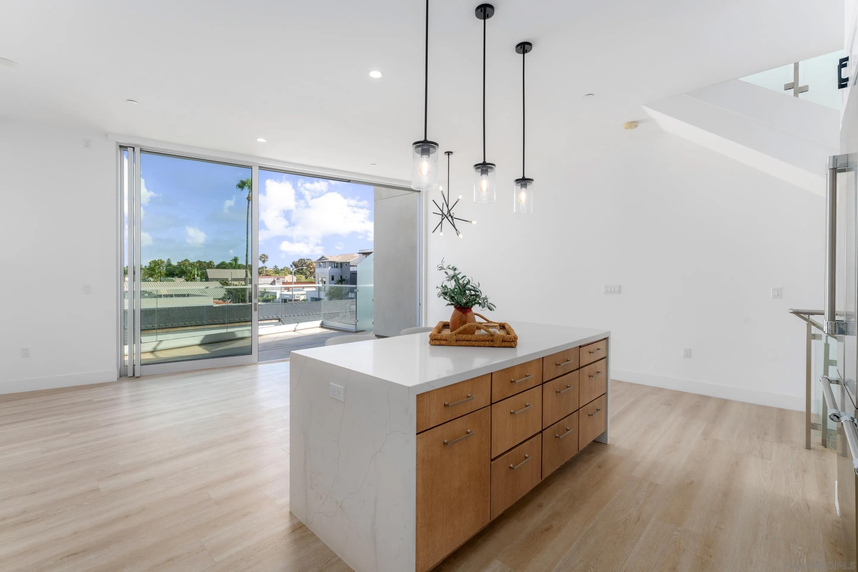 2648 State Street, Unit E