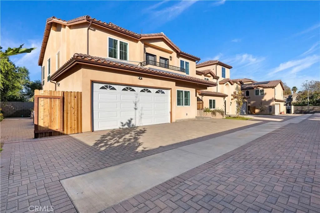 20819 W Seasons Lane