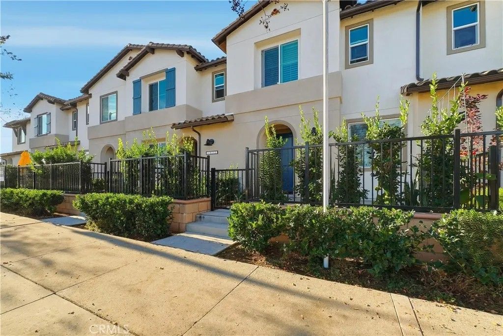 Photo of 1826 W Merced Avenue, West Covina, CA 91790 (MLS # WS26013776)