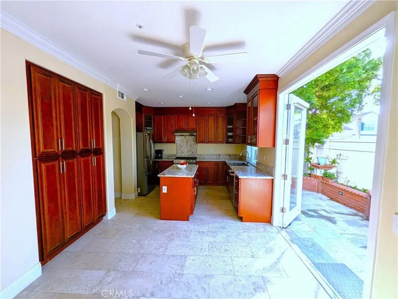 8204 Constantine Drive