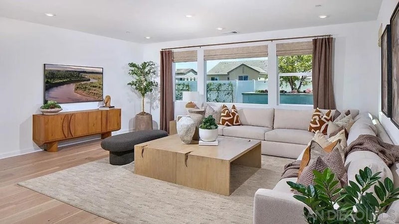 277 Donal Way