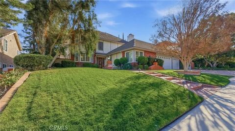 Photo of 29628 Woodbrook Dr, Agoura Hills, CA 91301 (MLS # DW26051520)