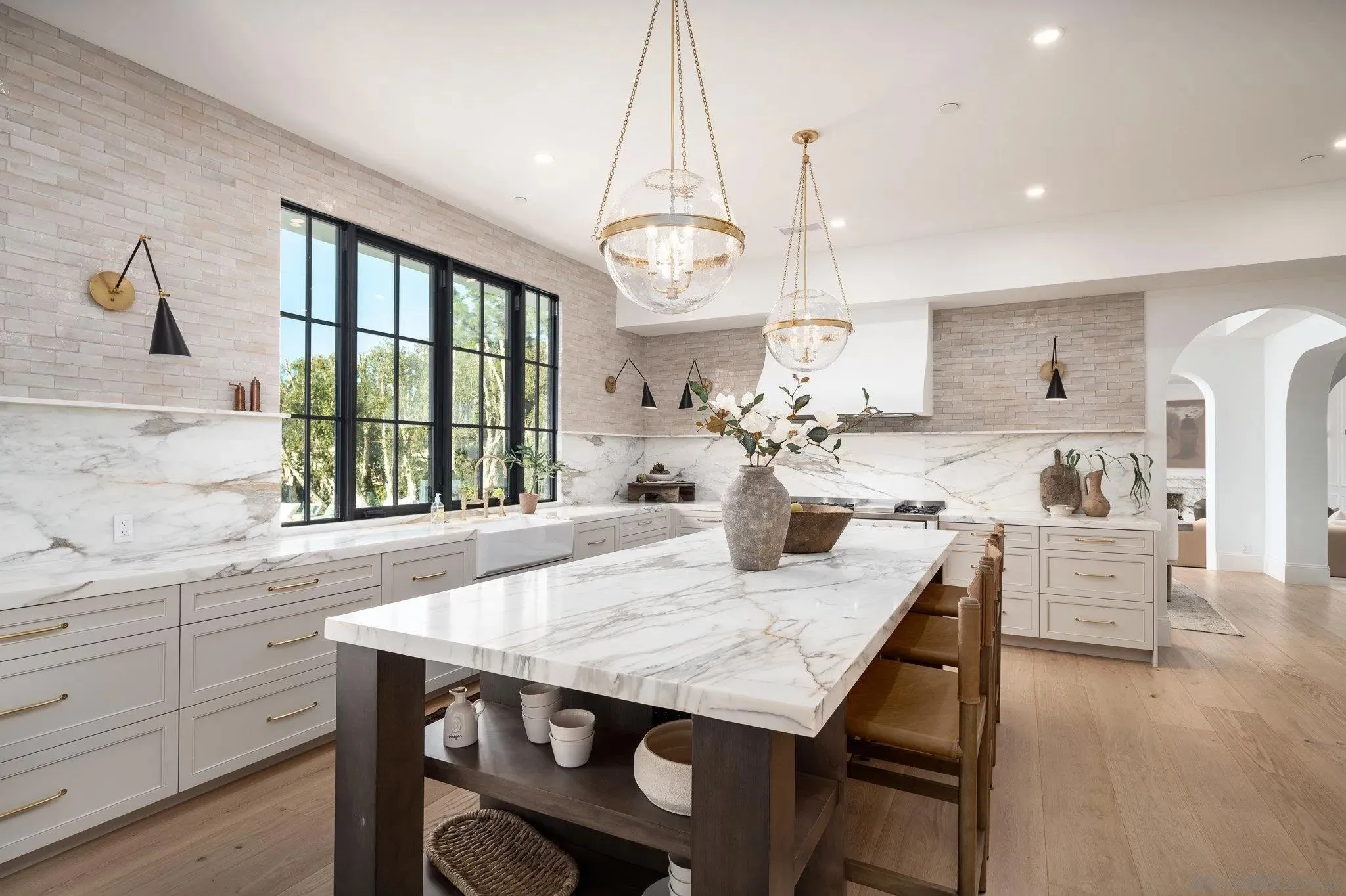 Rancho Santa Fe, California 92067, United States, 5 Bedrooms Bedrooms, ,7 BathroomsBathrooms,Residential,Active,242149