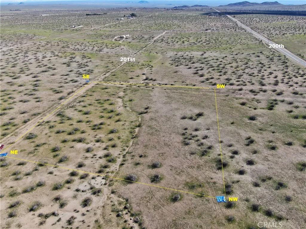 Photo of 20100 E Avenue H-4, Lancaster, CA 93535 (MLS # DW26145446)