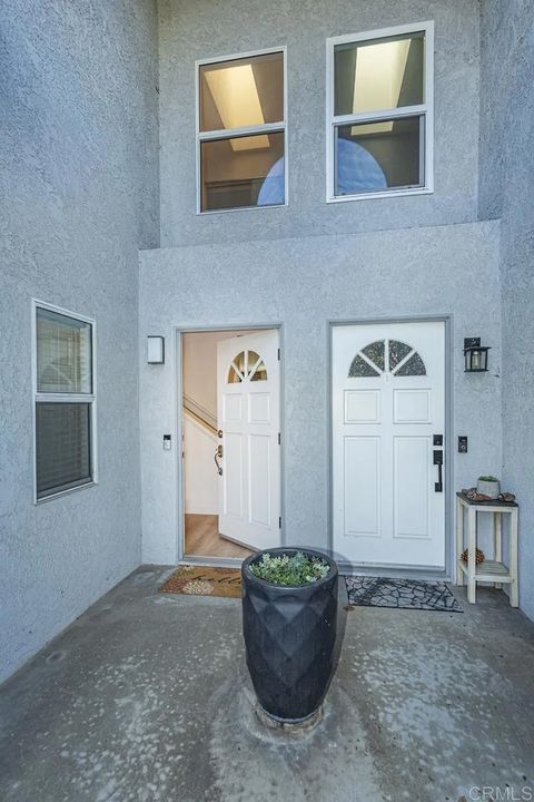 Tiny photo for 656 Westlake Street, Encinitas, CA 92024 (MLS # NDP2501434)