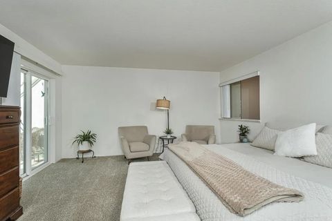 Tiny photo for 656 Westlake Street, Encinitas, CA 92024 (MLS # NDP2501434)