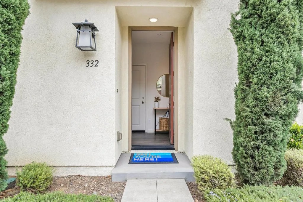 332 Stream ct