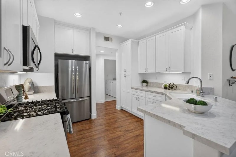 33449 Emerson B