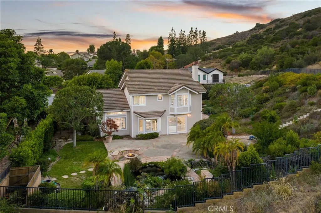 1166 Lassen Court