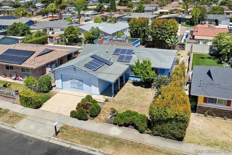 Photo of 4914 Verde Drive, Oceanside, CA 92057 (MLS # 260015286)