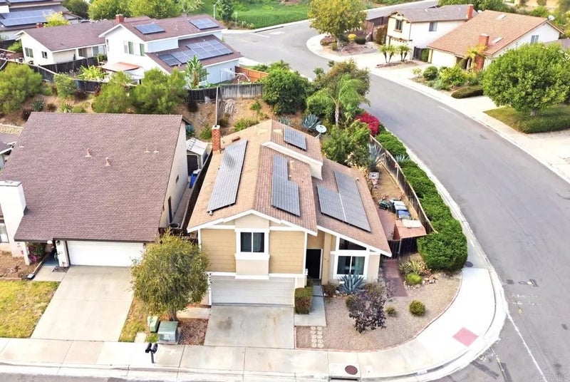 610 FLINTRIDGE Place