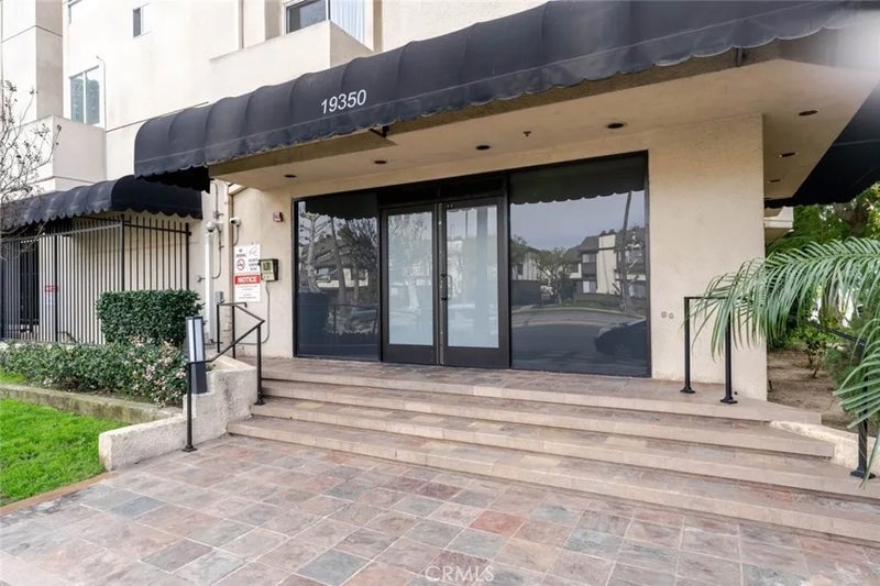19350 Sherman Way 210