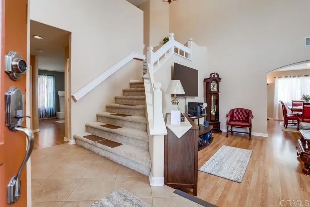 Photo of 39587 Calle Casablanca, Murrieta, CA 92563 (MLS # PTP2504598)