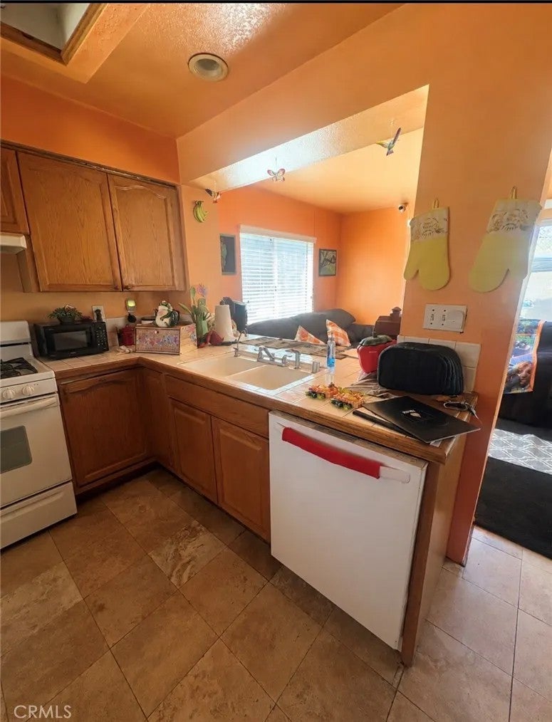 385 Greenwood Court
