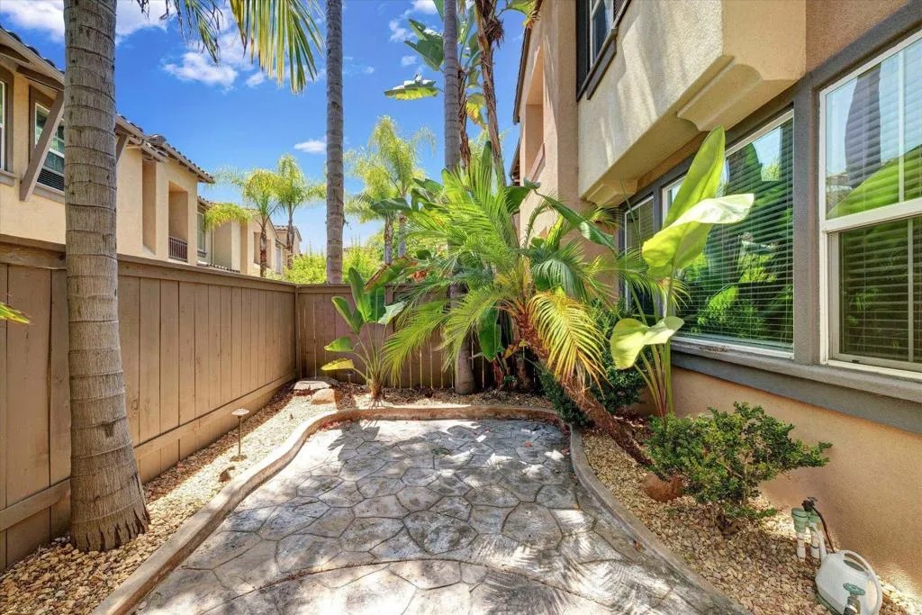 2641 Prato Lane
