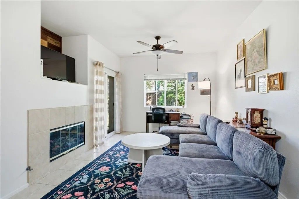 Photo of 26450 Arboretum Way #1006, Murrieta, CA 92563 (MLS # SW25280856)