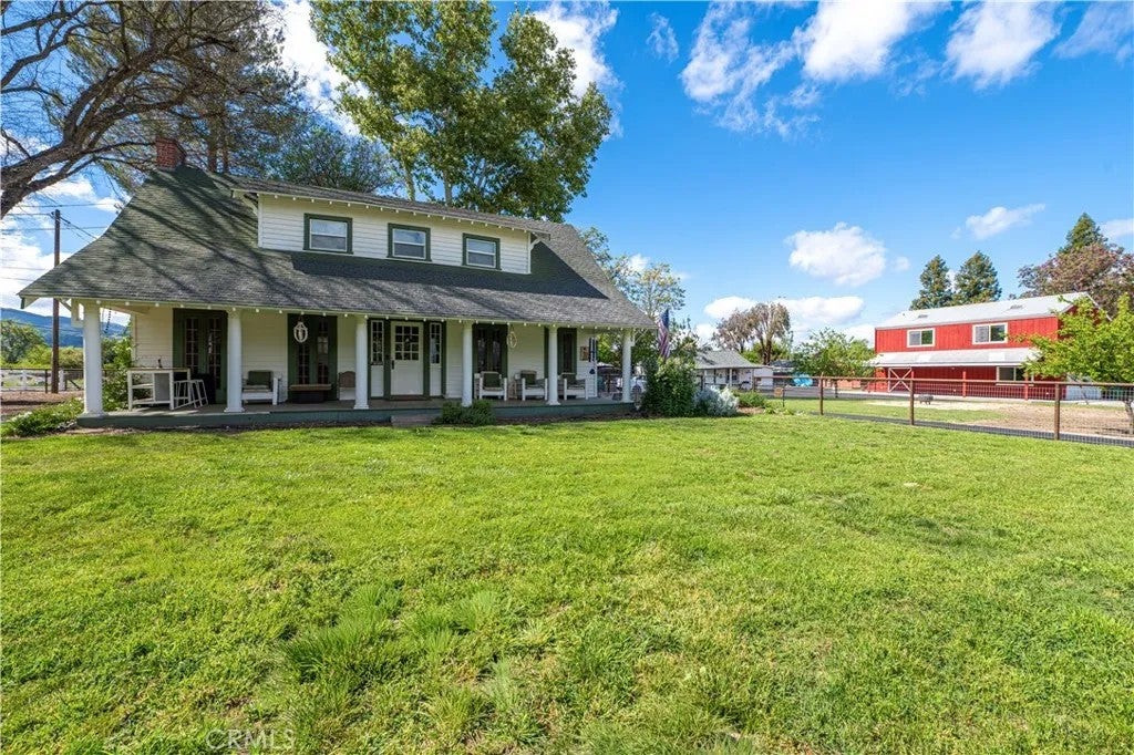 17490 Poplar