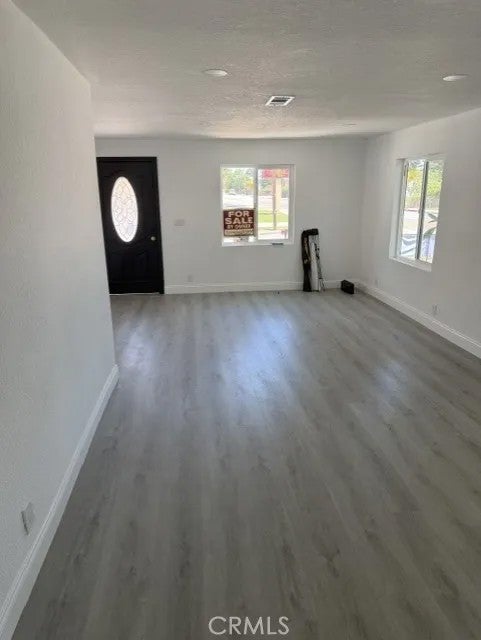4403 Cedar Ave