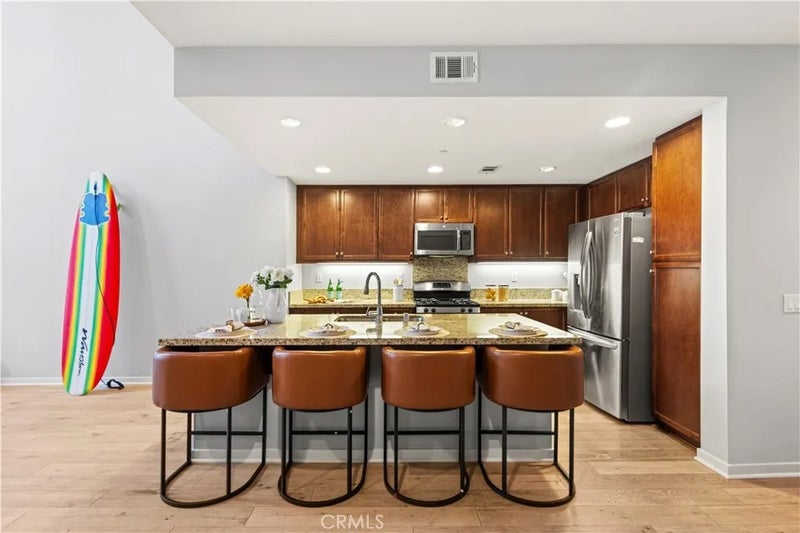 543 Rockefeller