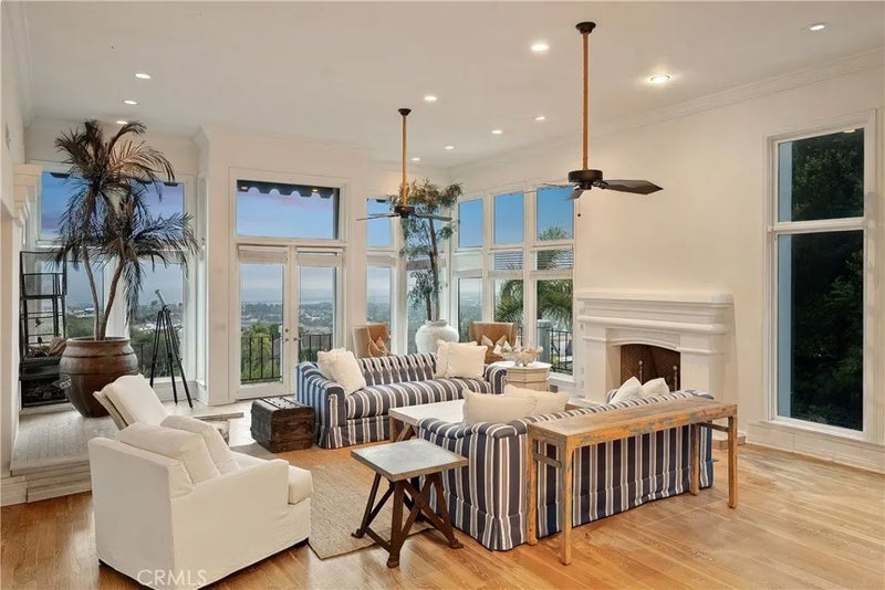 21 Ridgeline Drive