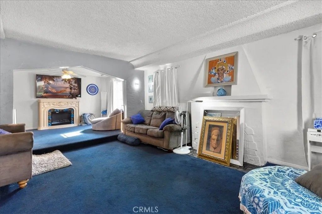 Photo of 3640 W 60th Street, Los Angeles, CA 90043 (MLS # CV26076264)